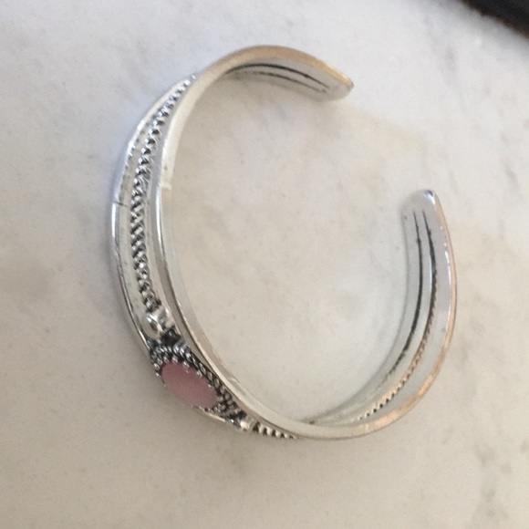 Bracelets - Picture 4 of 4